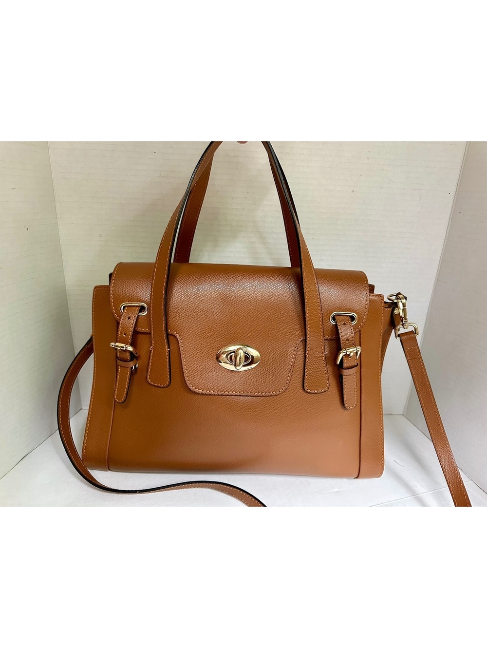 Tan Brown Saffiano Italian Leather Floto Satchel Handbag Gold Ton Hardware